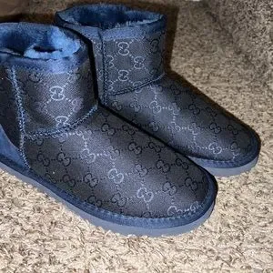 ugg gucci